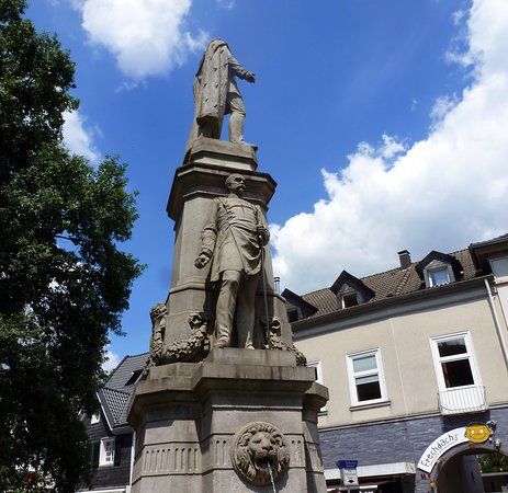 Kaiser-Wilhelm-Denkmal